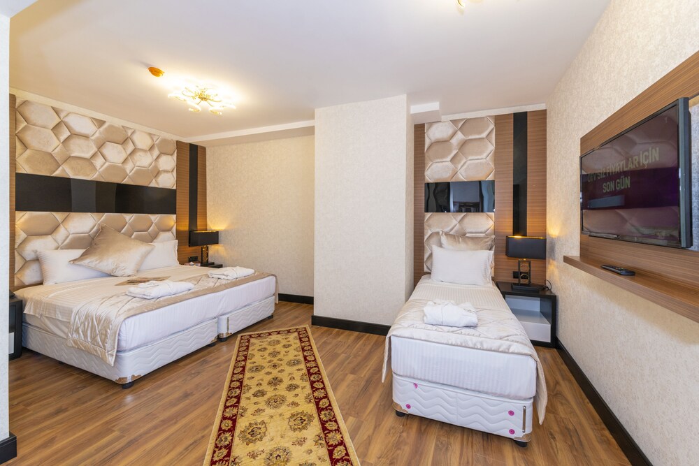 Eastanbul Suite