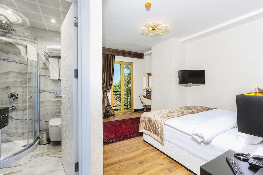 Eastanbul Suite