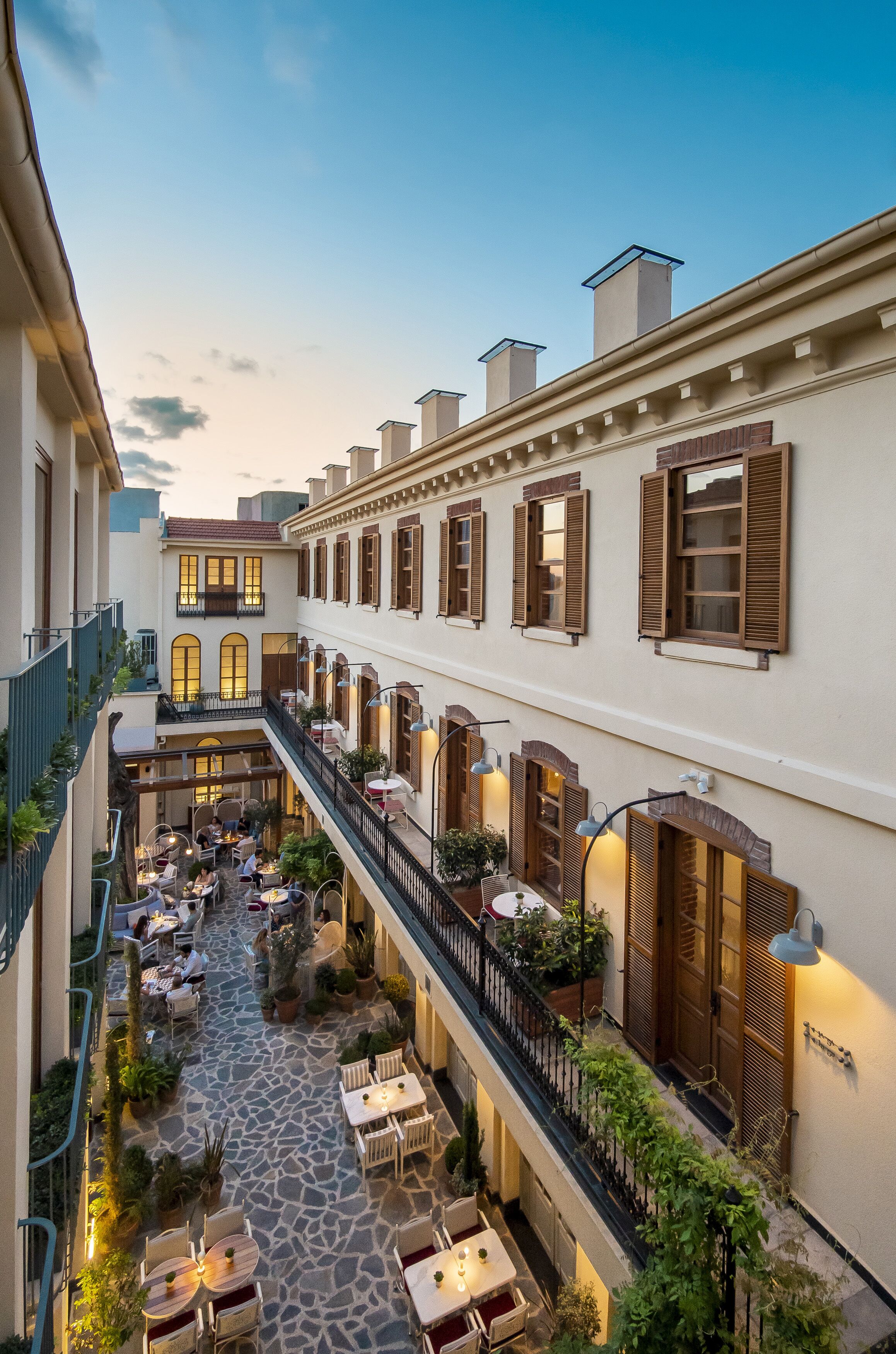 Ecole St. Pierre Hotel