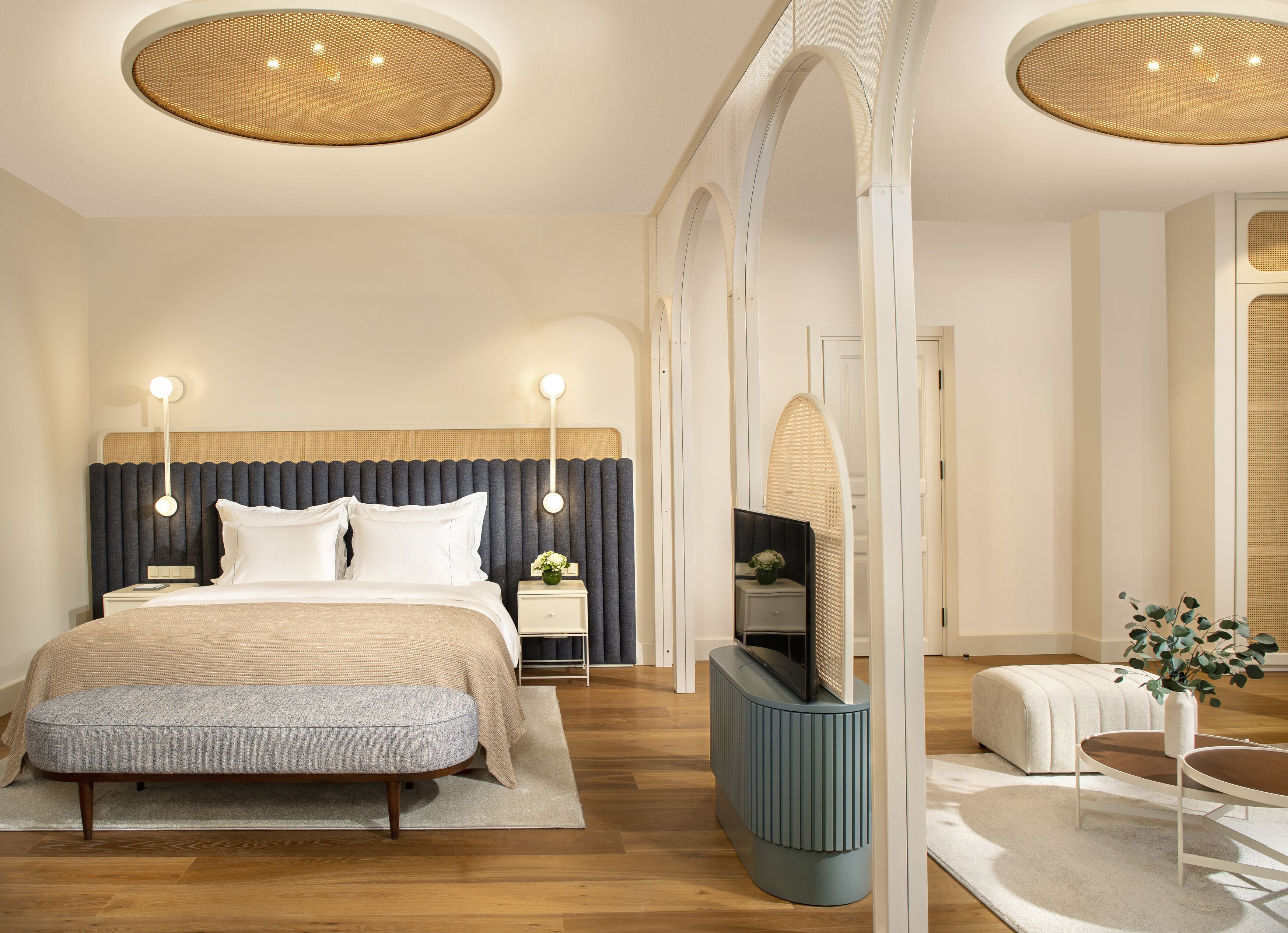 Ecole St. Pierre Hotel