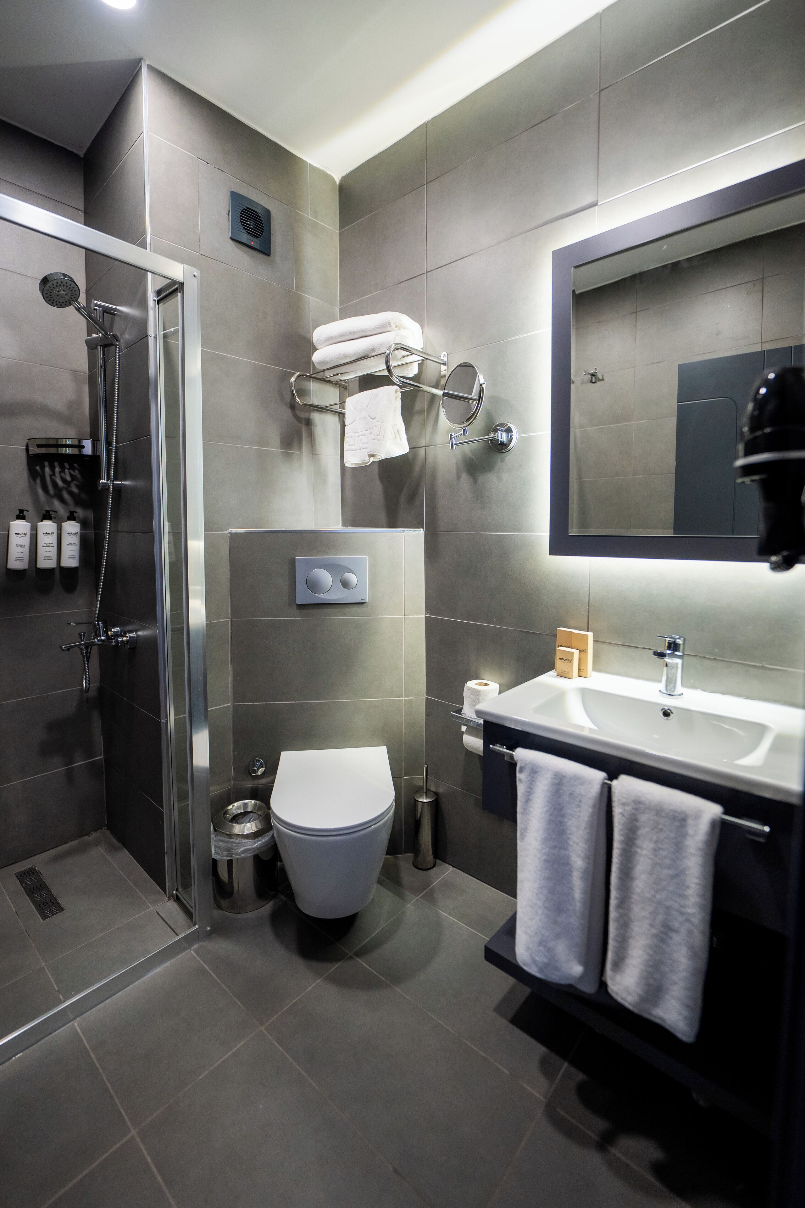 Educity Suit & Hotels