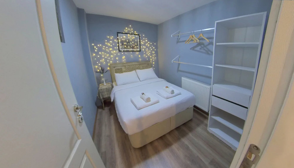 Elele Boutique Apart