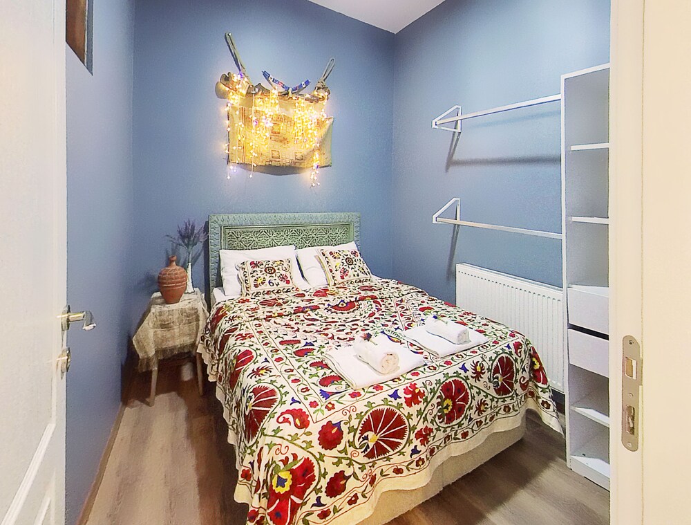 Elele Boutique Apart