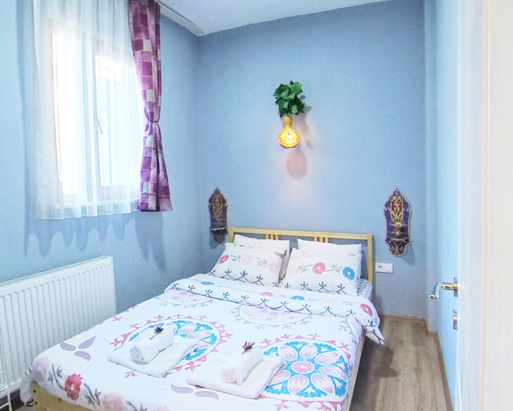 Elele Boutique Apart