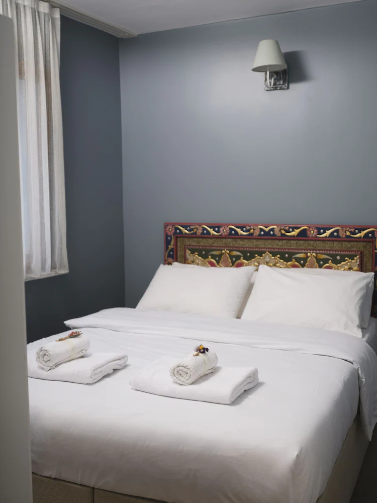 Elele Boutique Apart