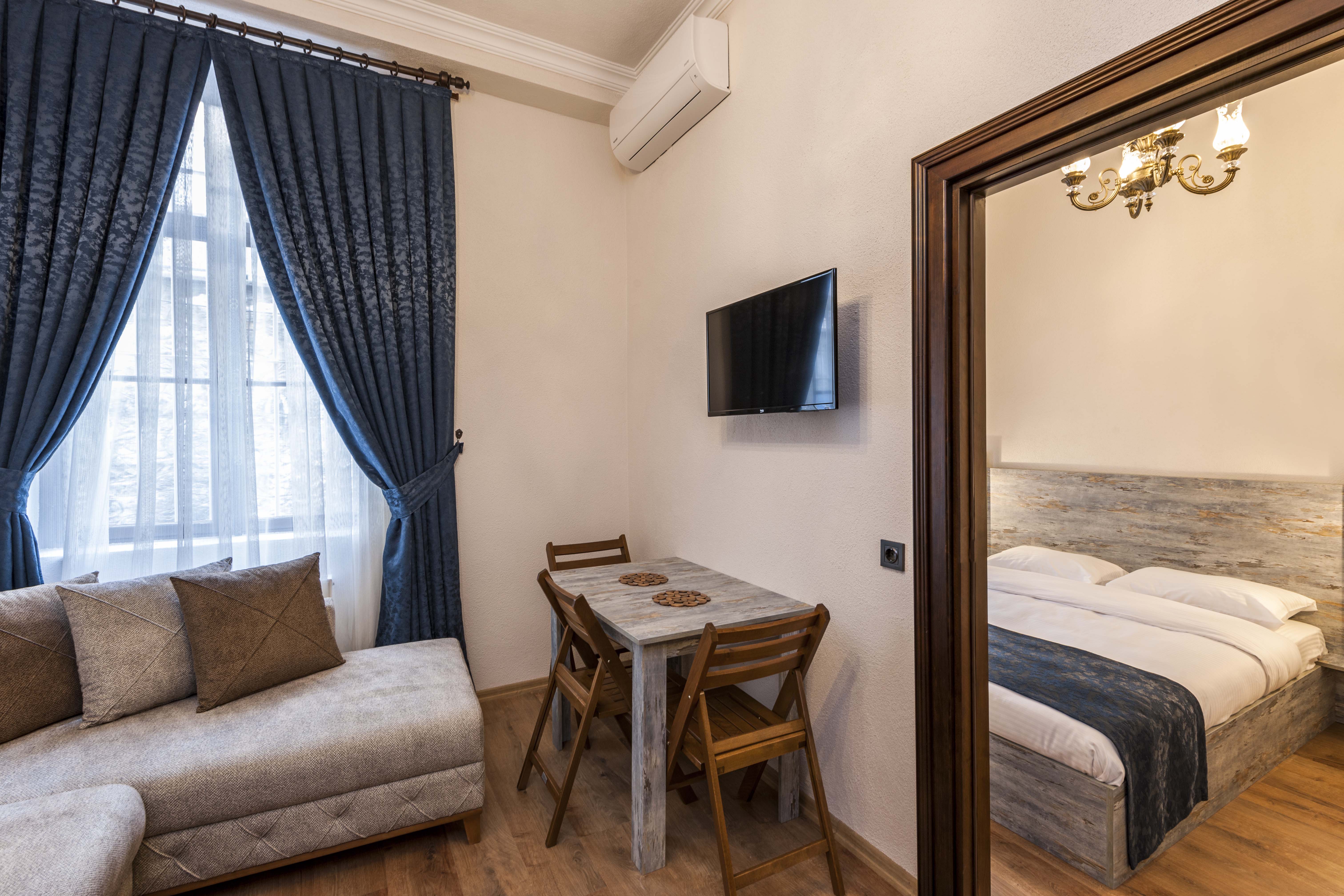 Element Garden Hotel