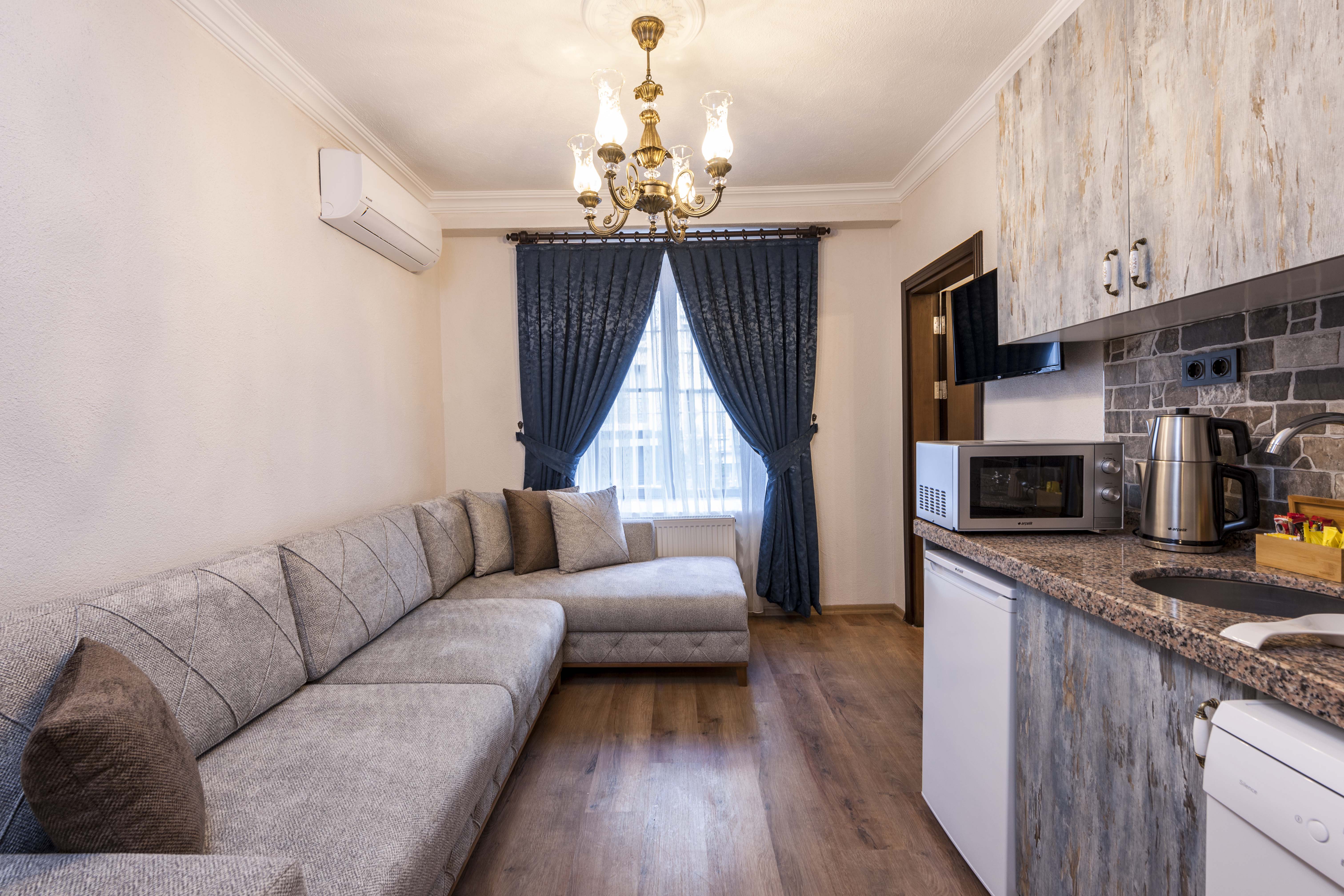 Element Garden Hotel