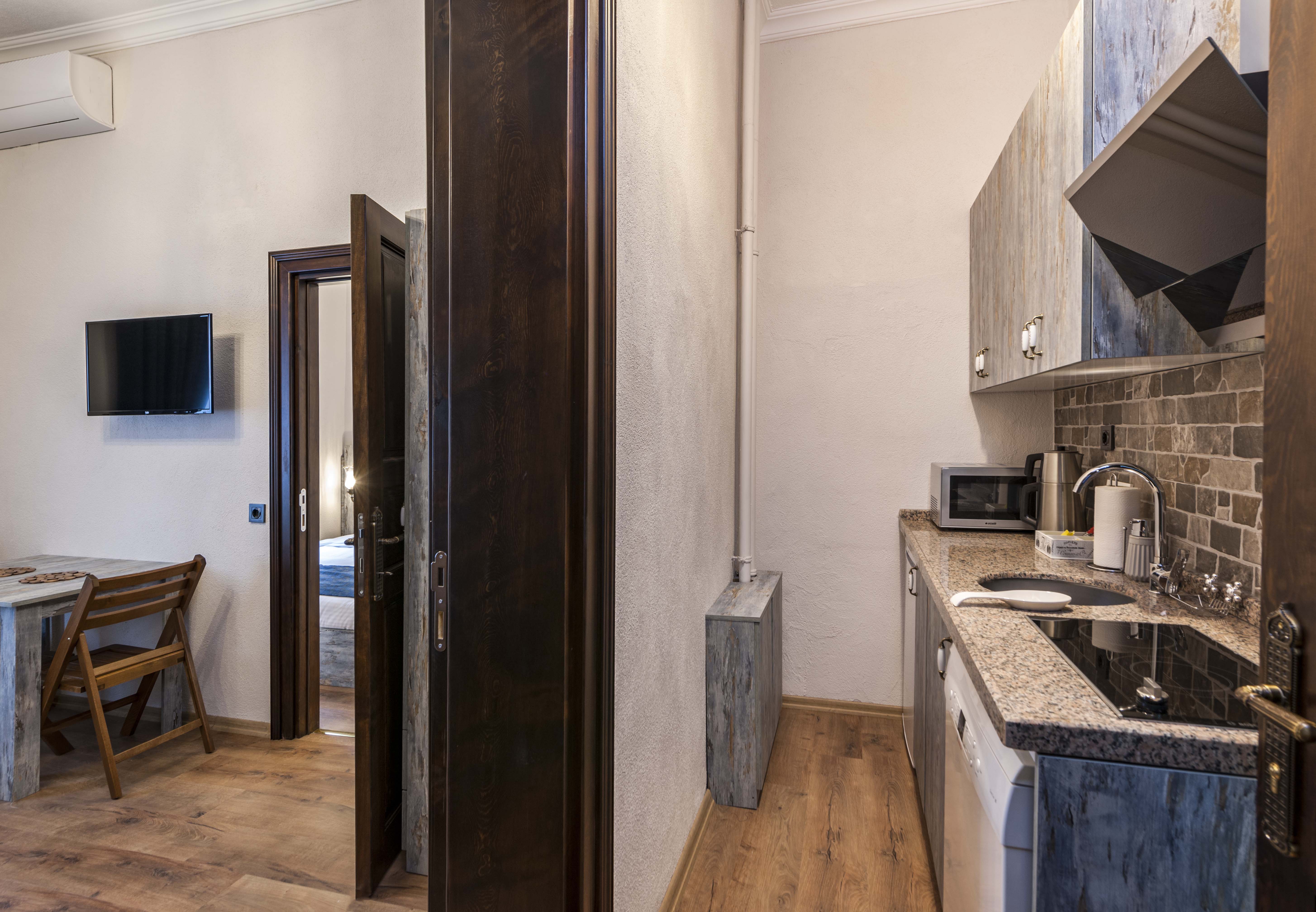 Element Garden Hotel