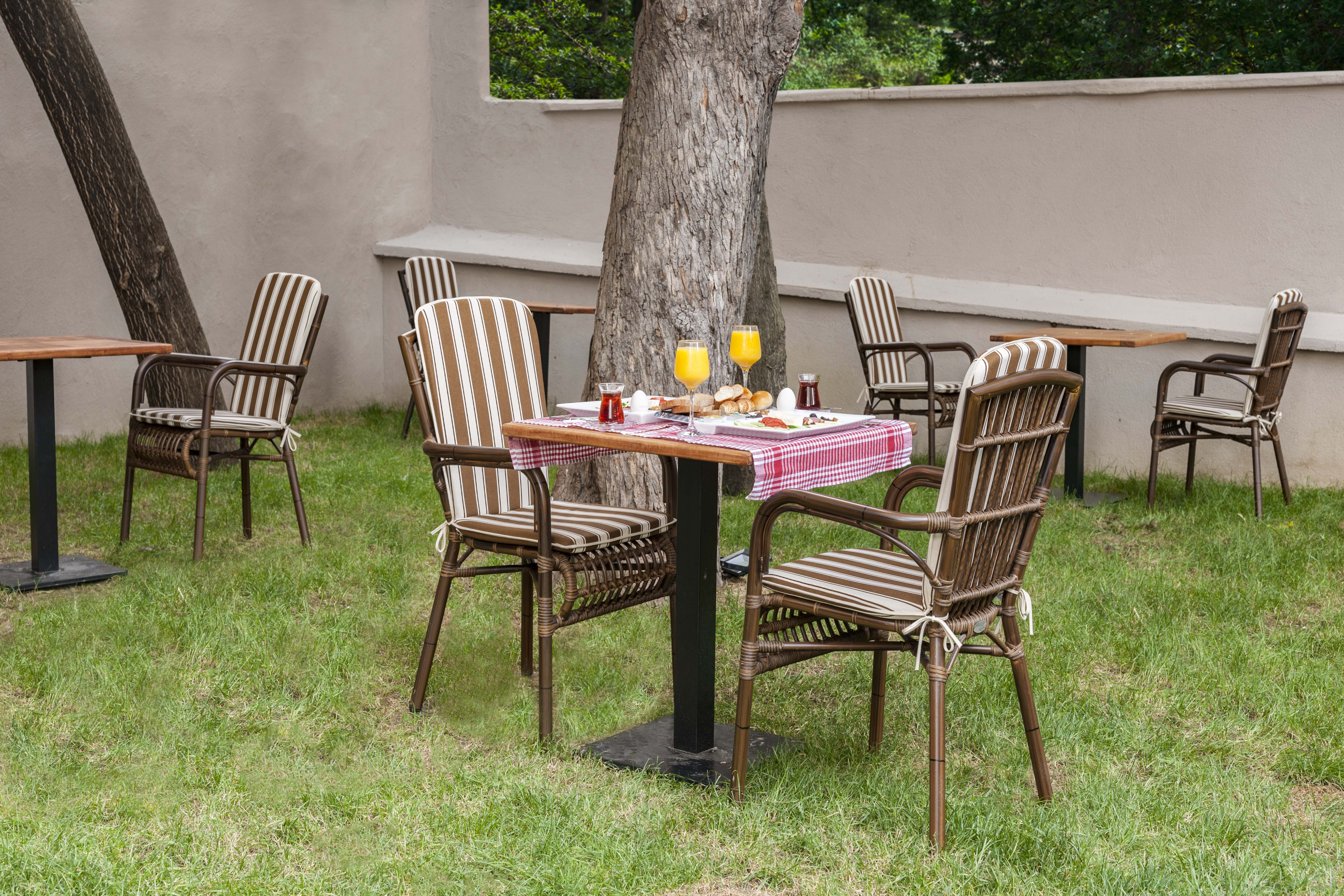 Element Garden Hotel