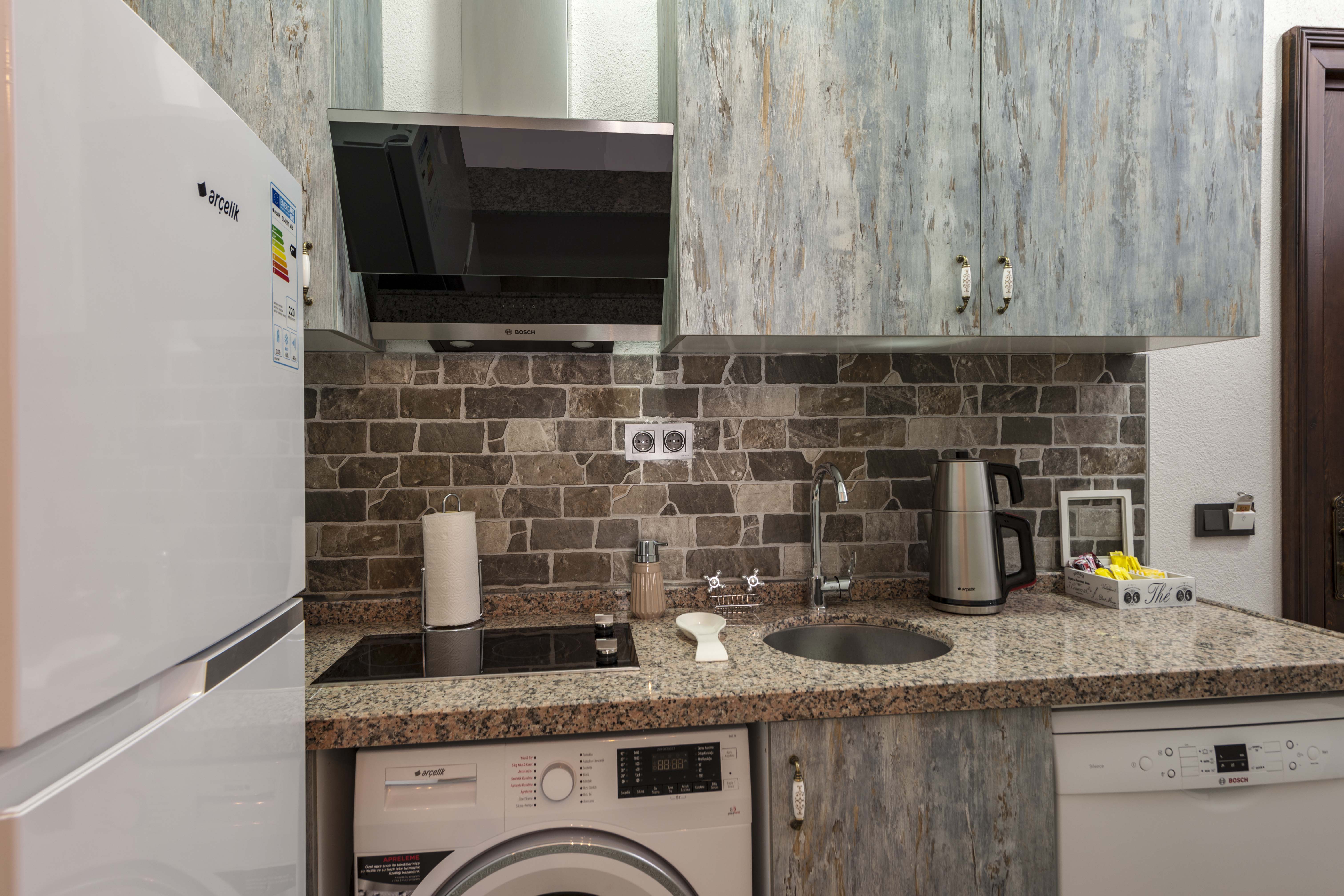 Element Garden Hotel