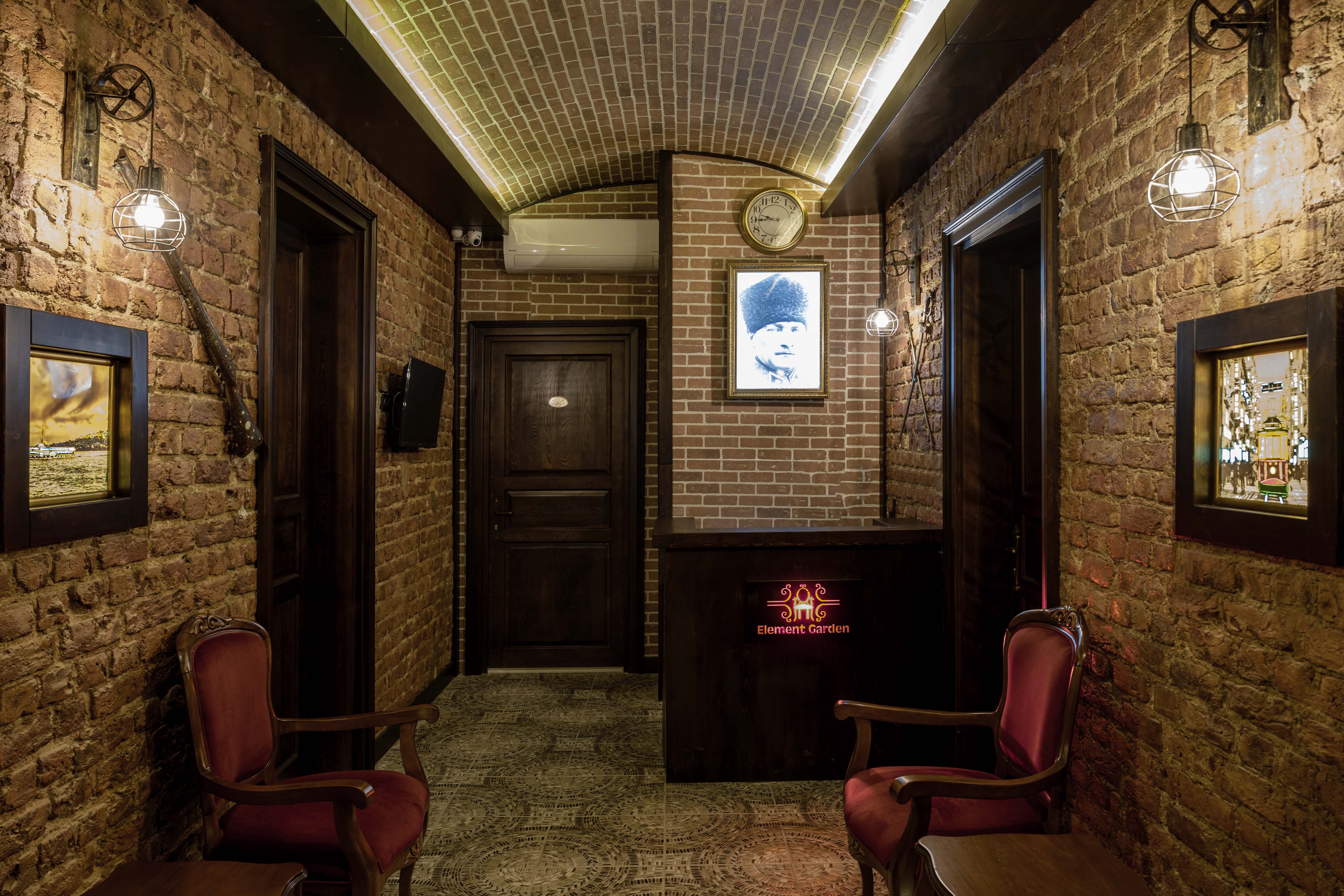 Element Garden Hotel