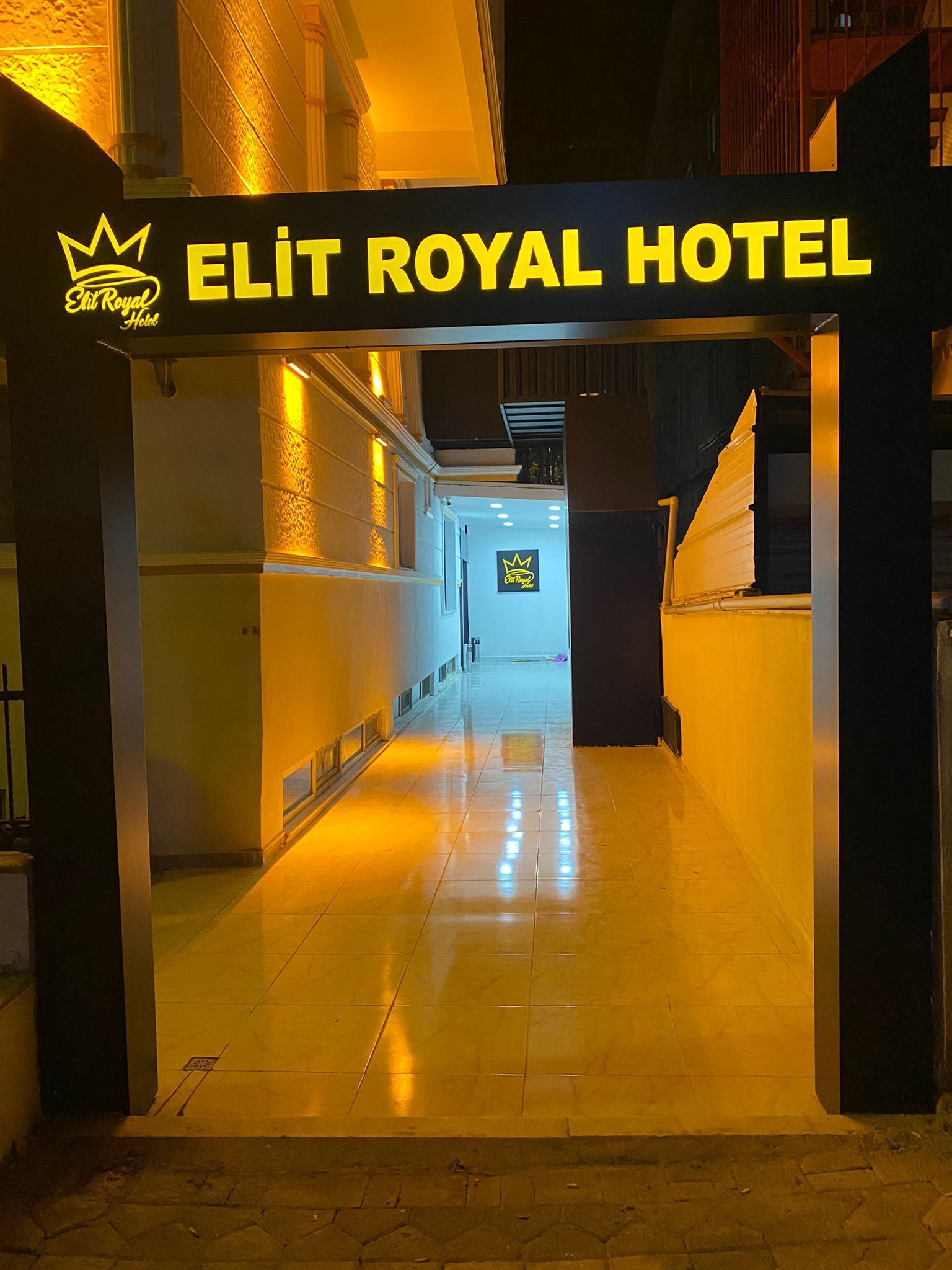 Elit Royal Hotel