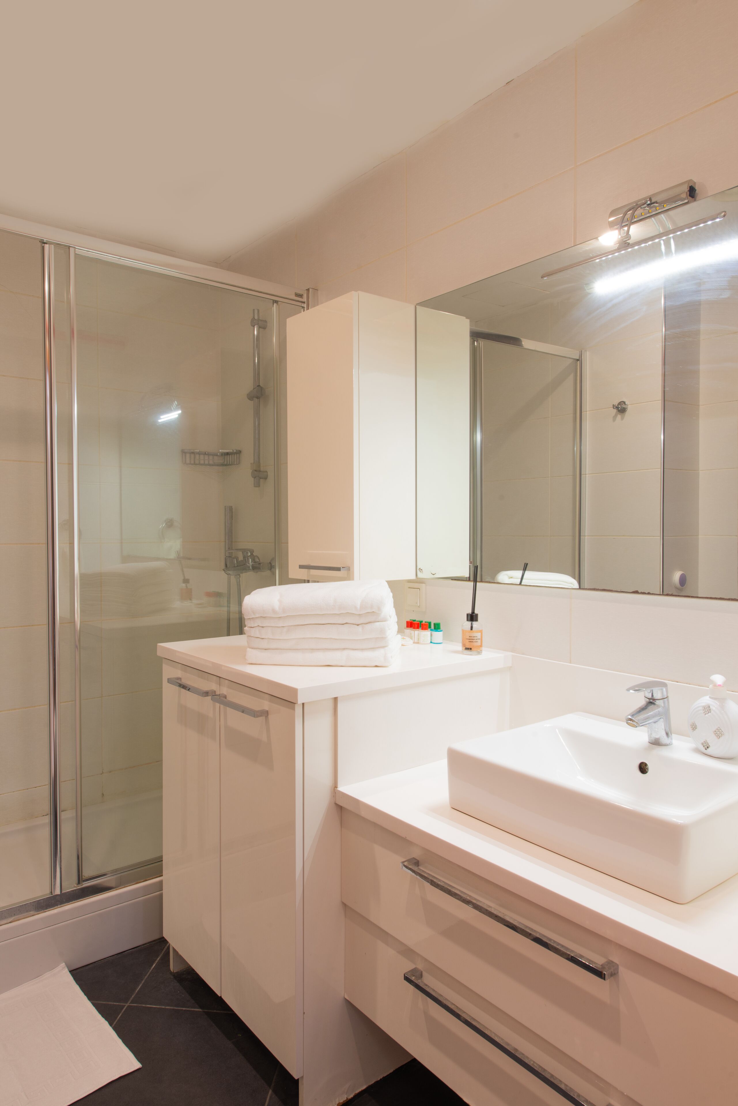 Elysium Residence Taksim by CTS