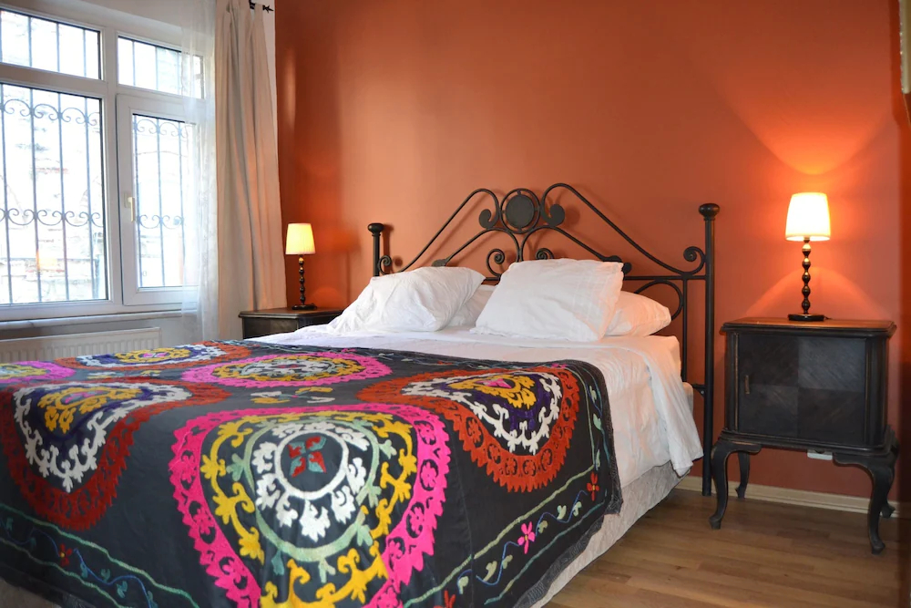 Emirhan Guest House