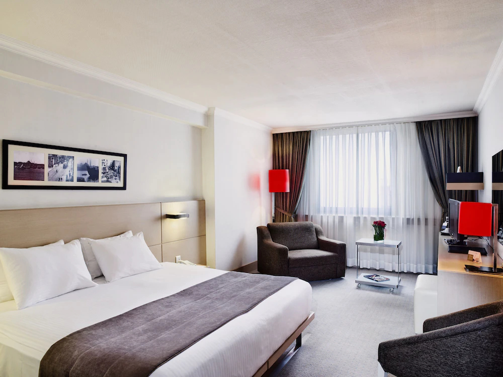 Eresin Taxim Premier