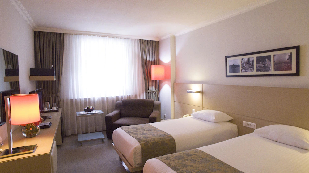 Eresin Taxim Premier