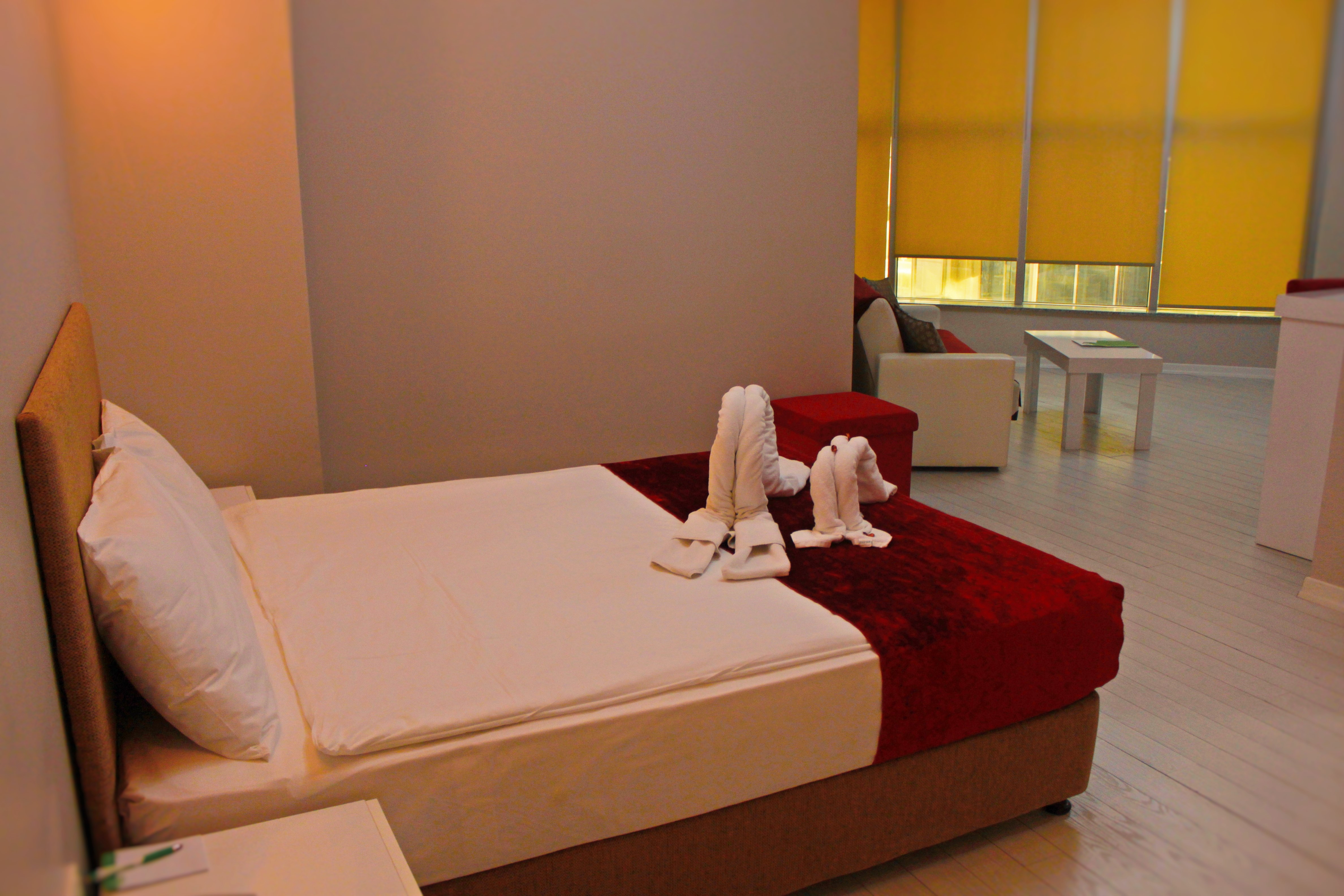 Expoist Hotel