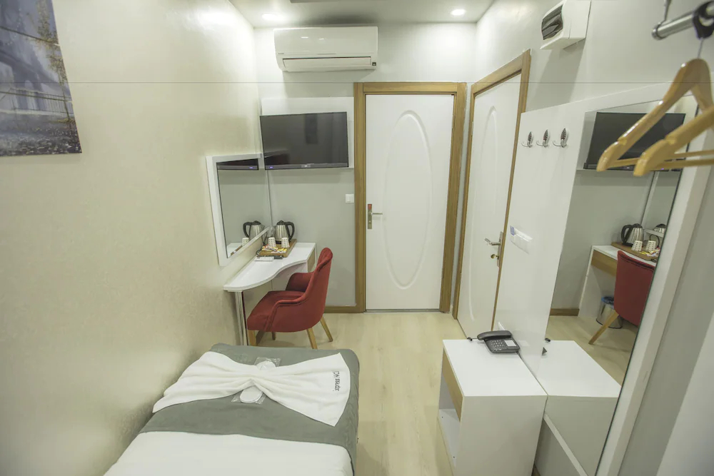 Express Inci Airport Hotel