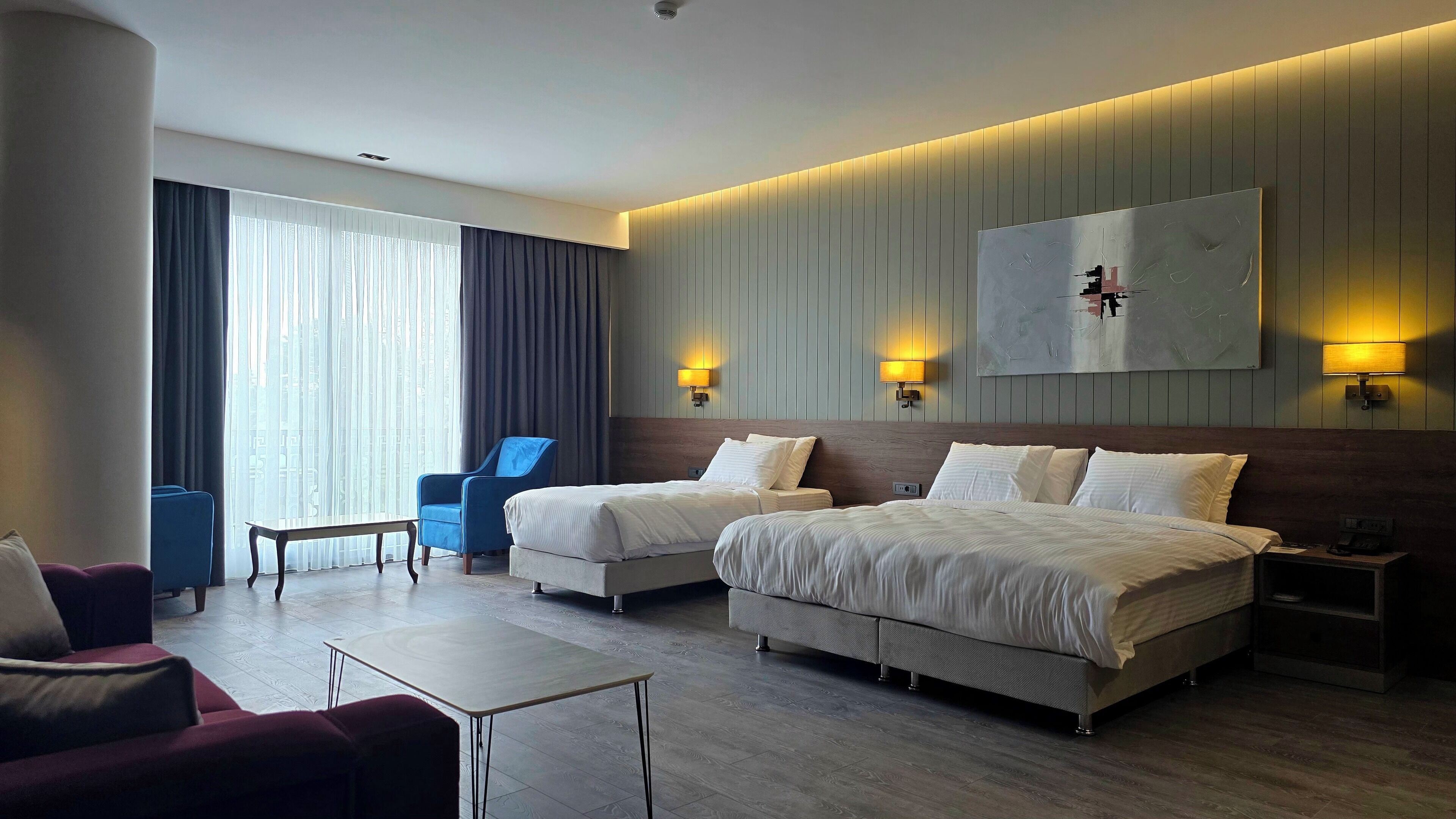 Ezkar Hotel