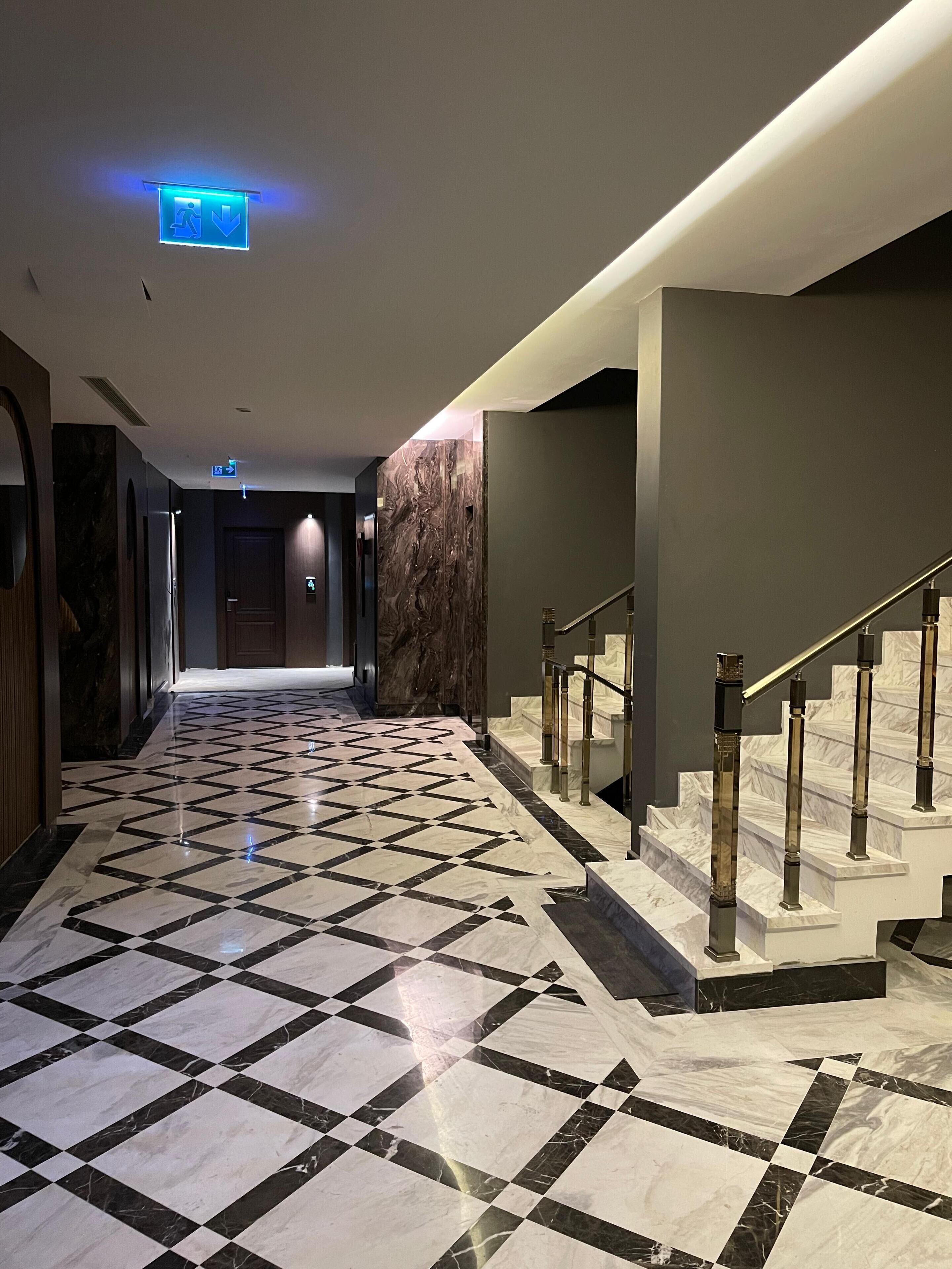 Ezkar Hotel