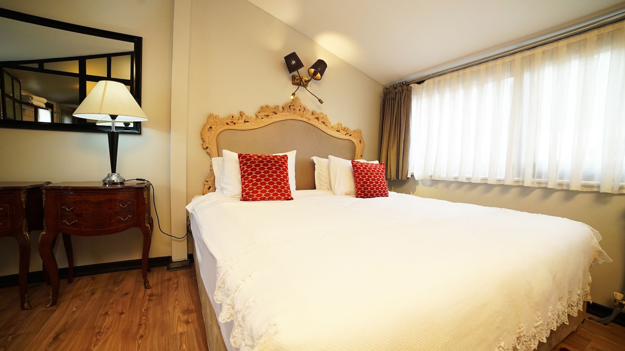 Faik Pasha Hotel