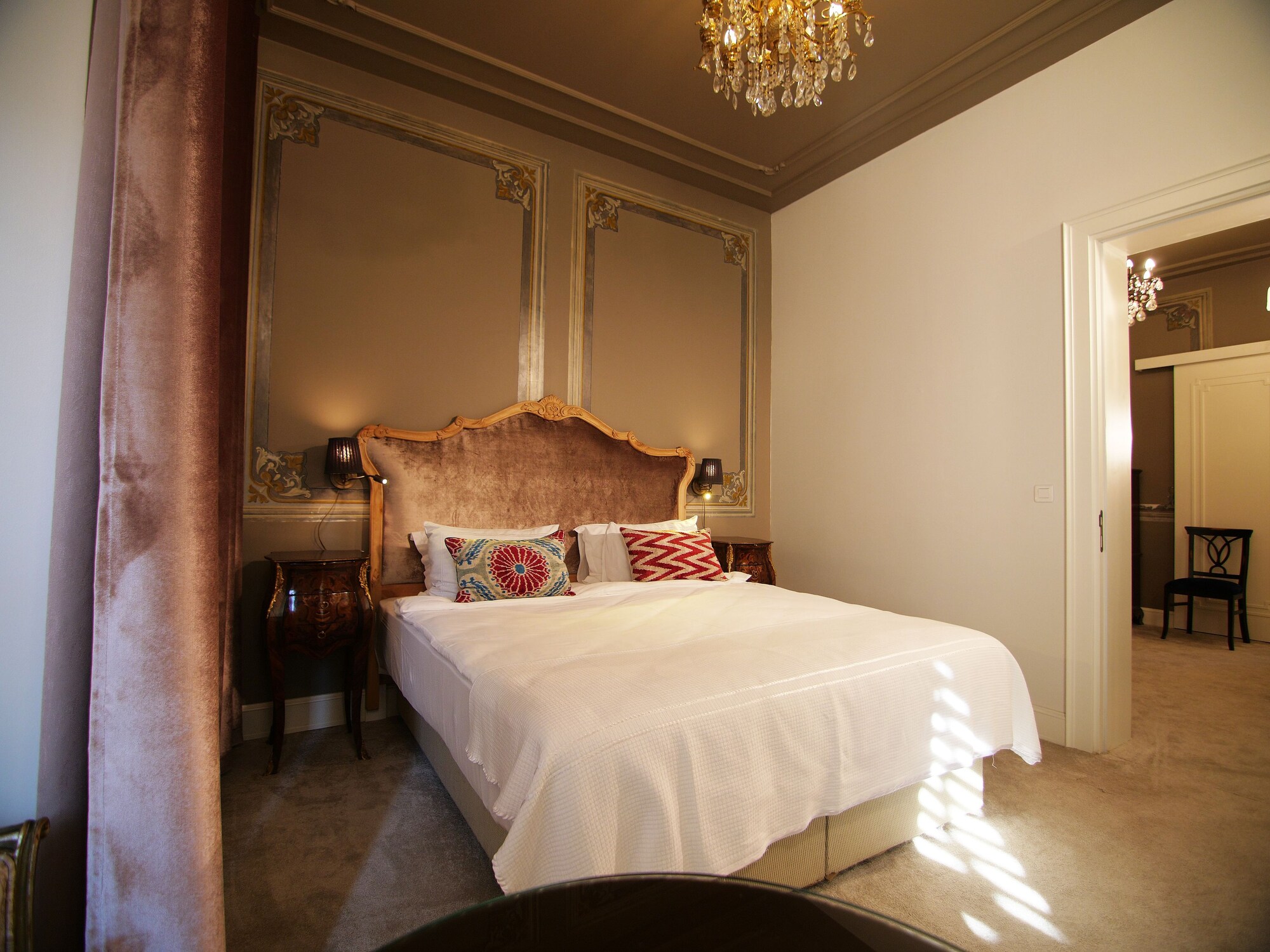 Faik Pasha Hotel