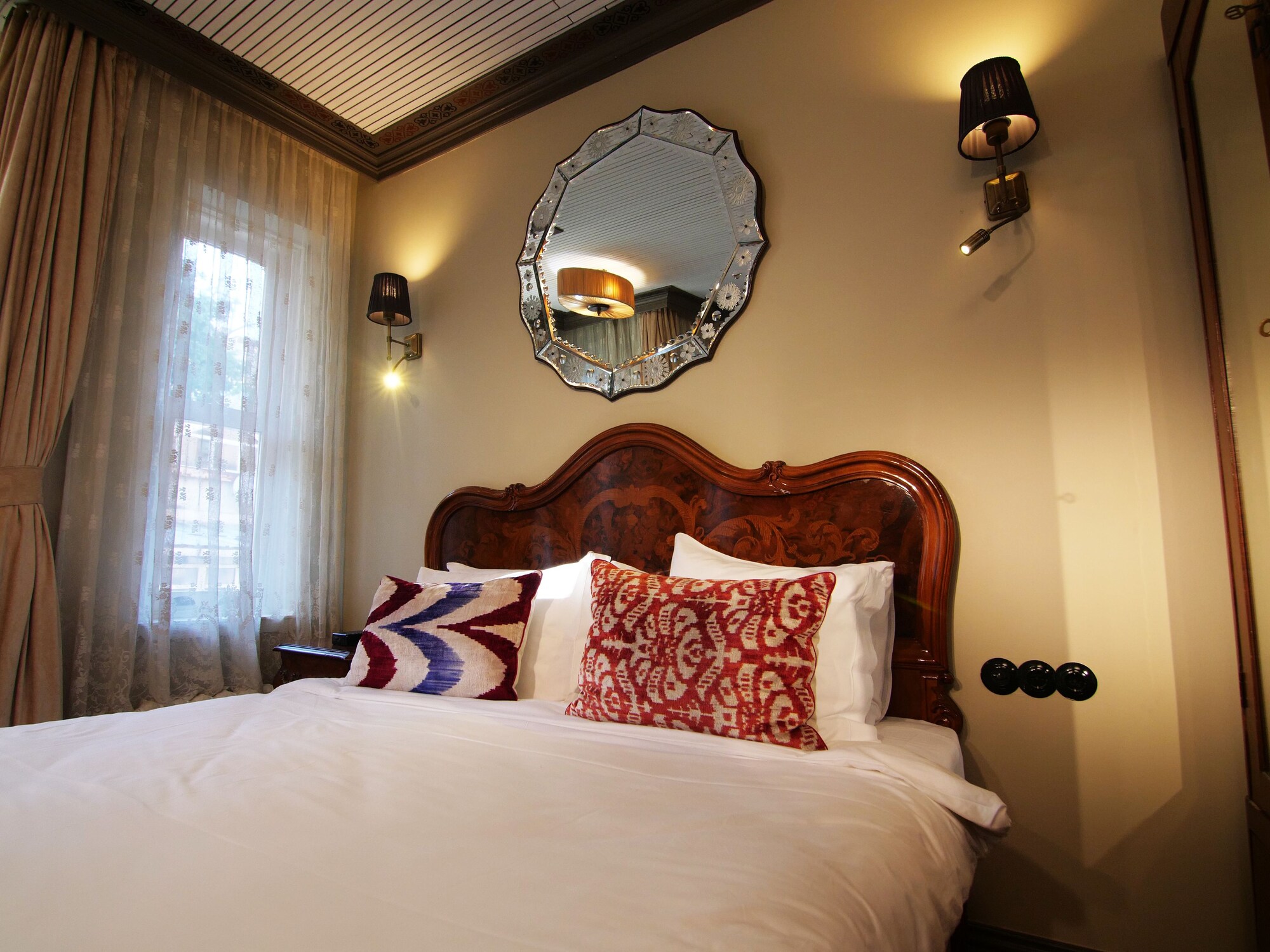 Faik Pasha Hotel