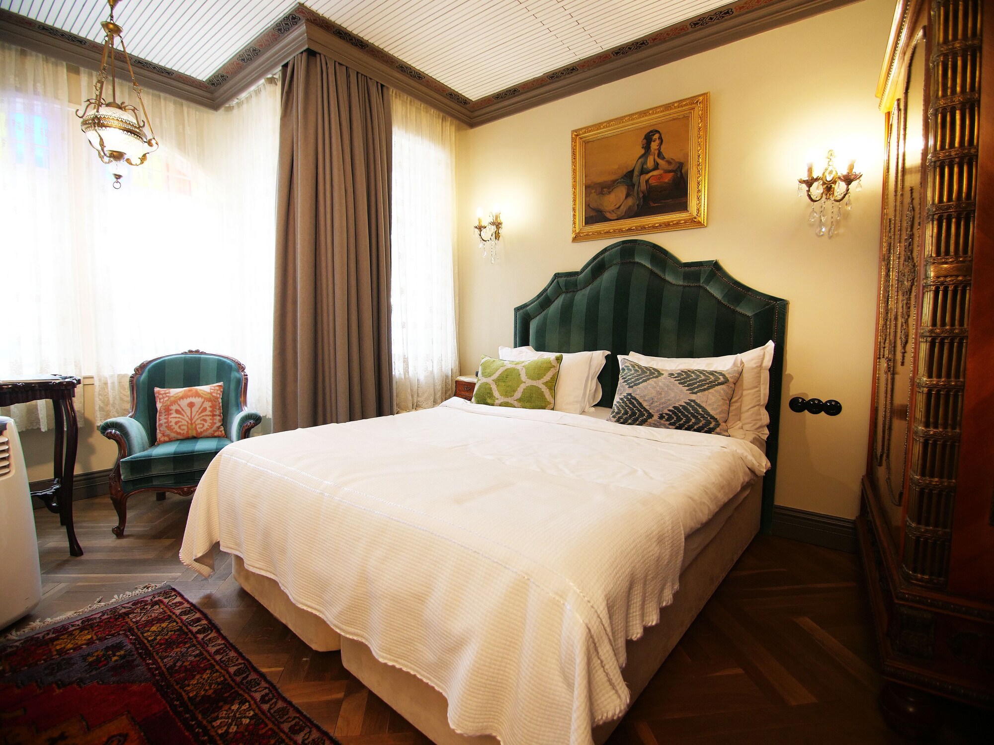 Faik Pasha Hotel