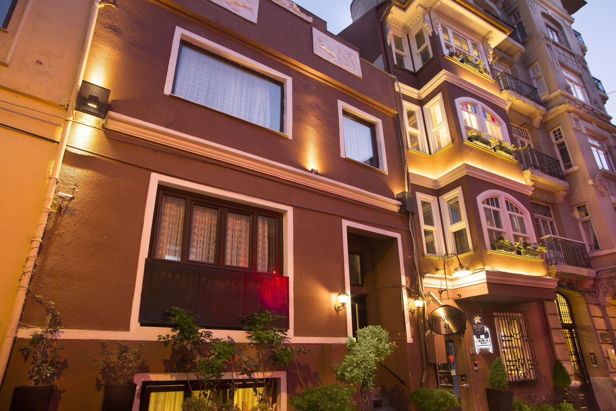 Faik Pasha Hotel