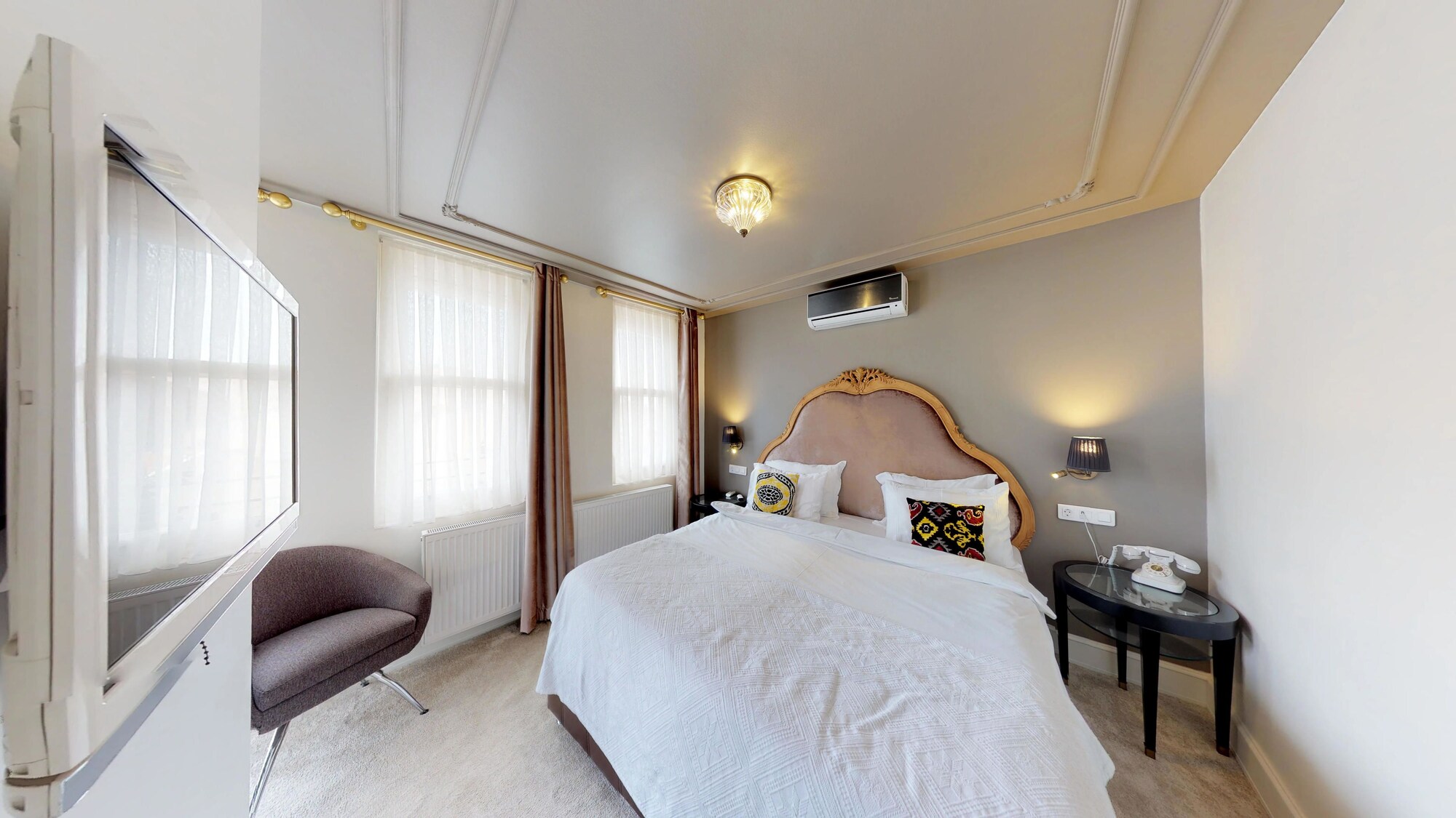 Faik Pasha Hotel