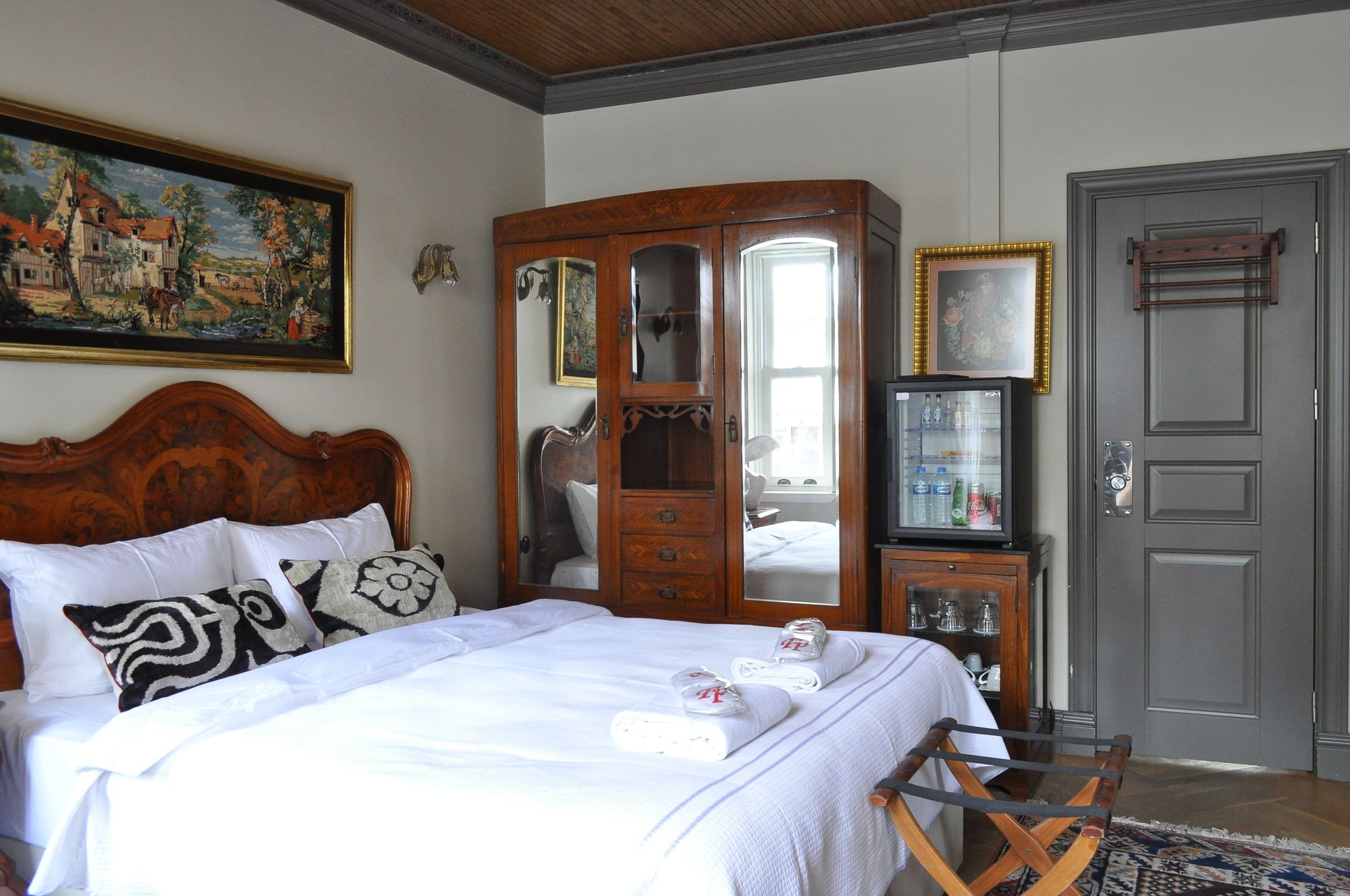 Faik Pasha Hotel