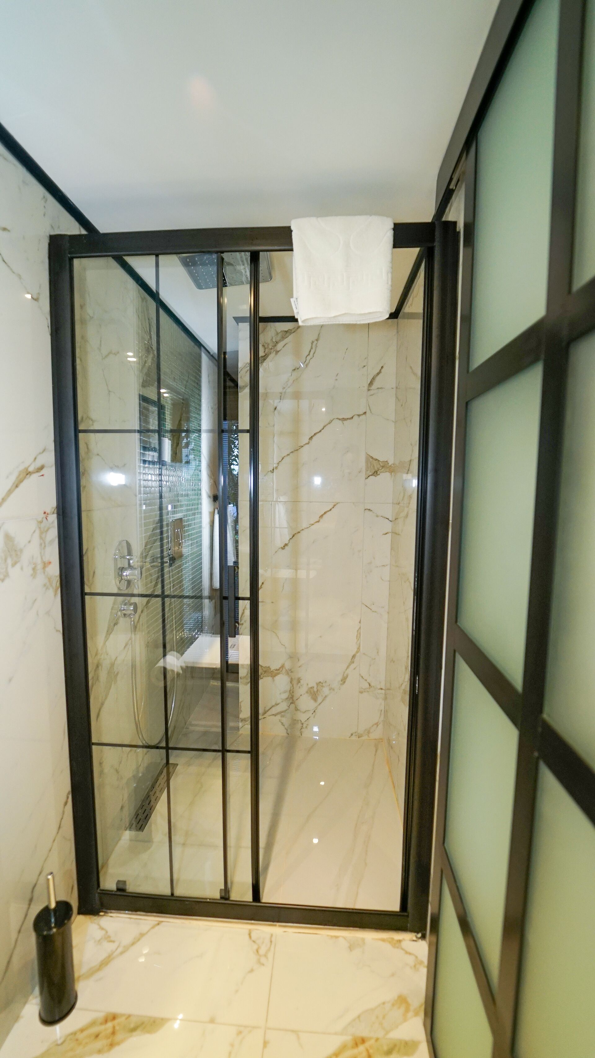 Fragments Hotel
