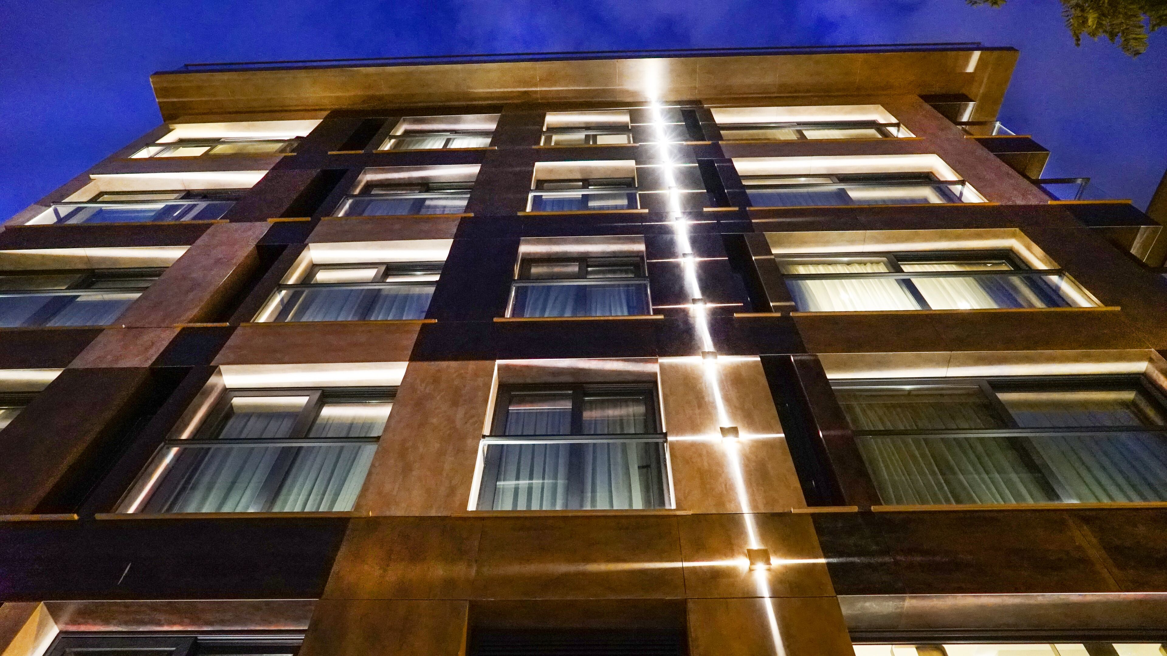 Fragments Hotel