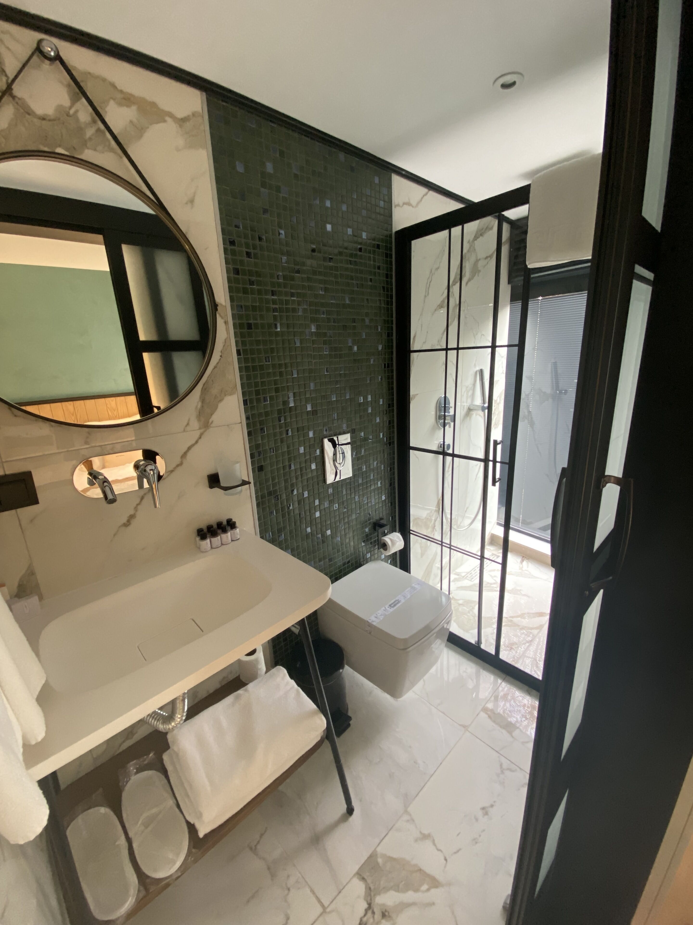 Fragments Hotel