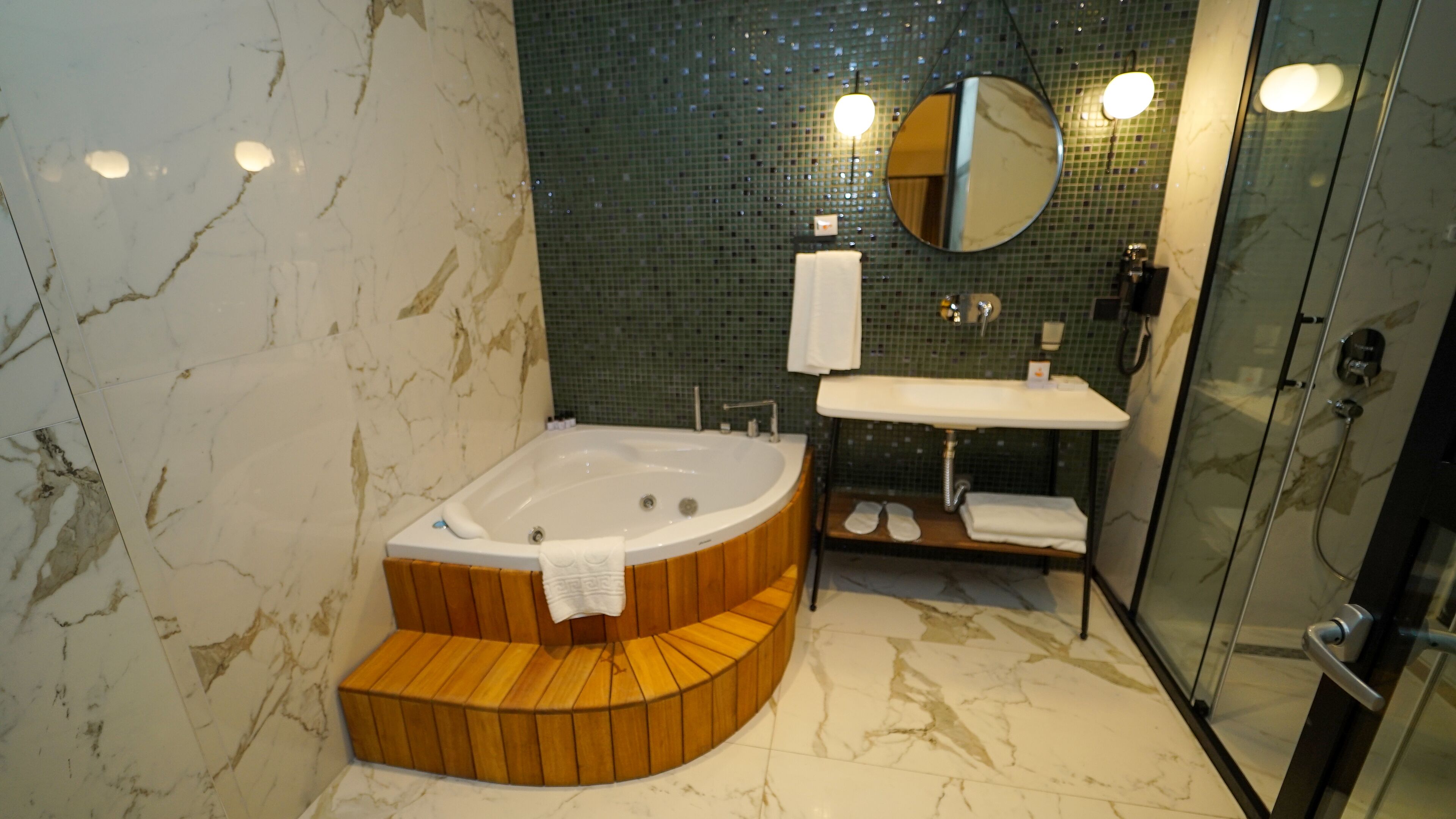 Fragments Hotel