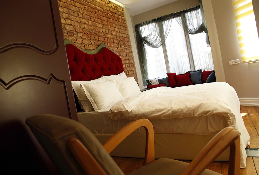 Frida Suites And Aparts