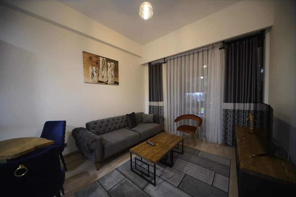 Fujer Suites & Hotel