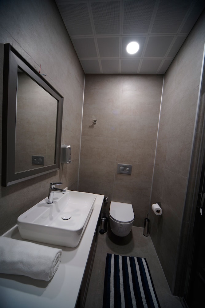 Fujer Suites & Hotel