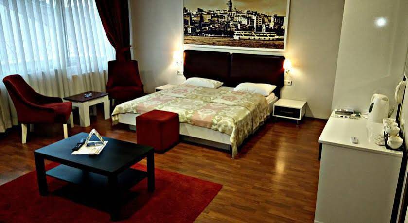 Galata 34
