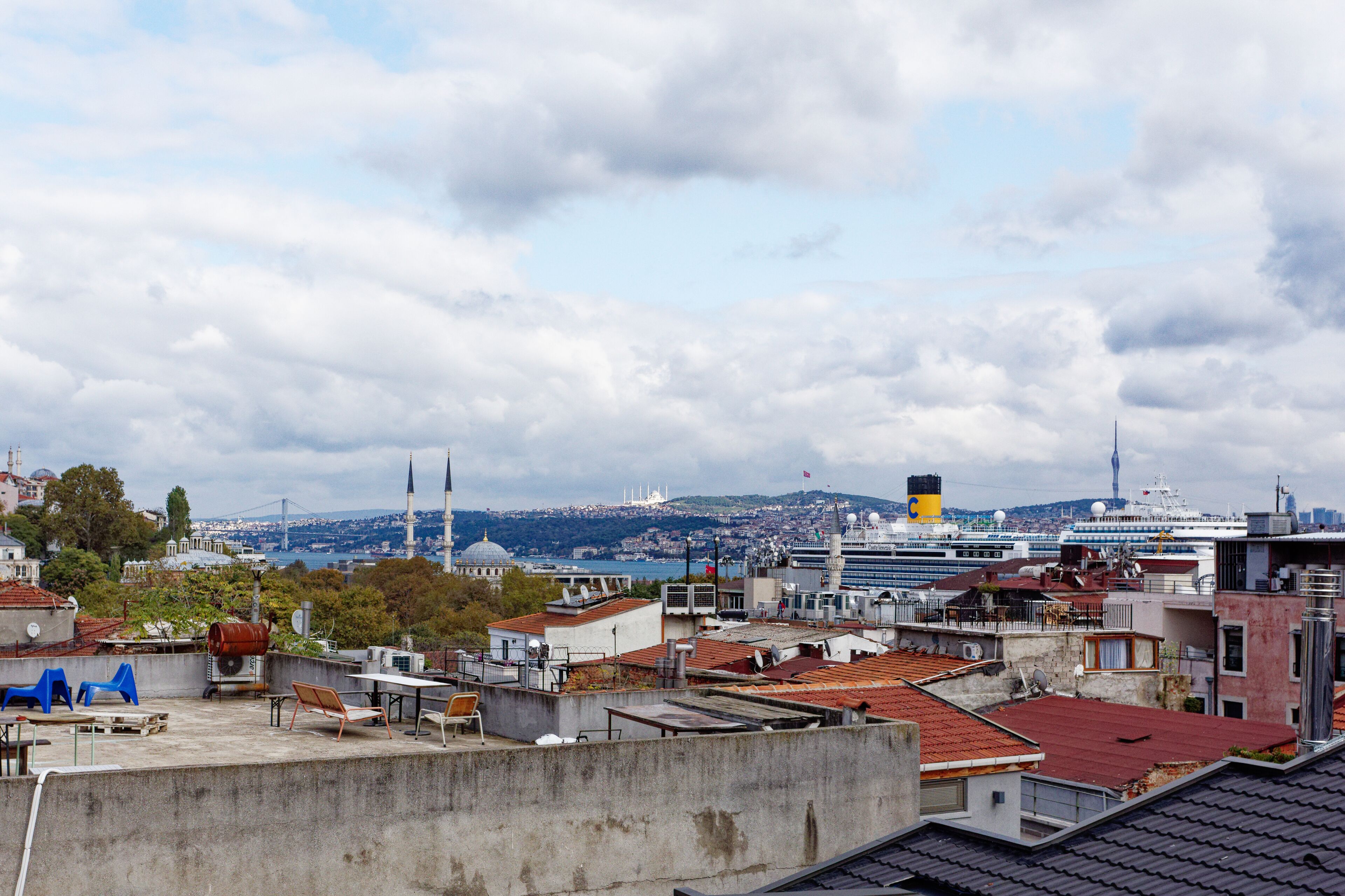 Galata Abraham by NewInn