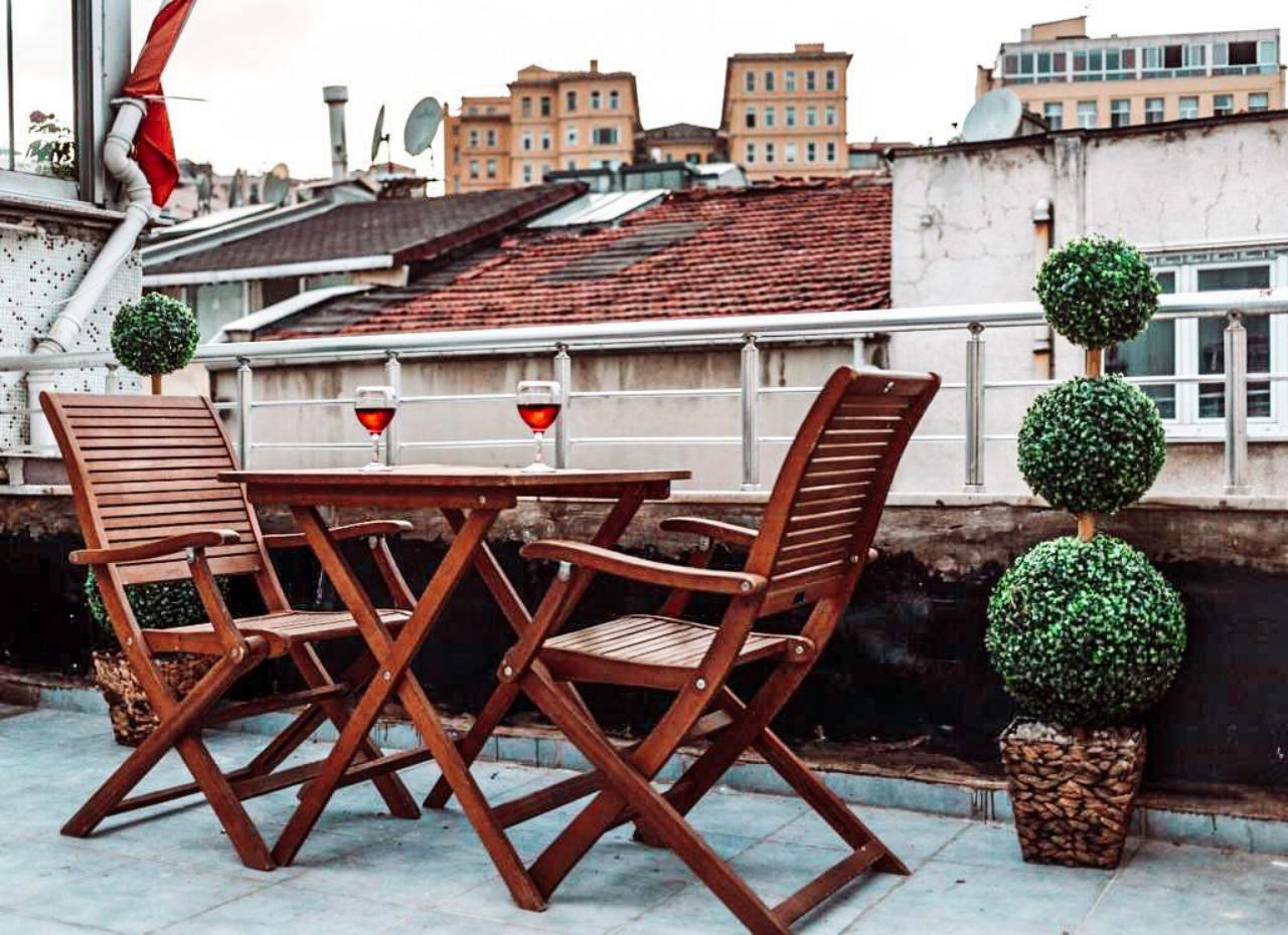 Galata Aristo Suites