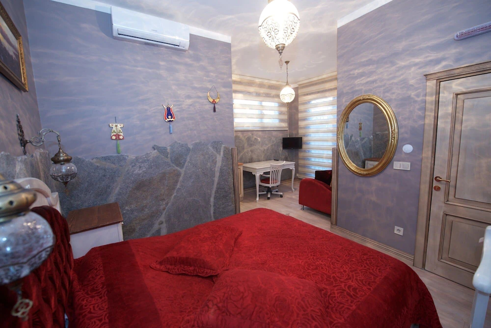 Galatolia Suites