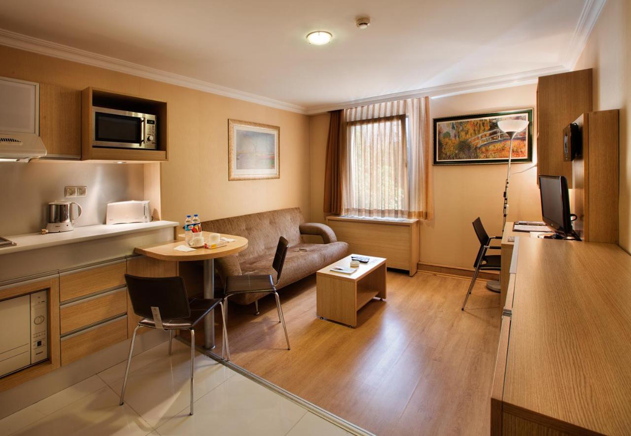 Gallery Residence