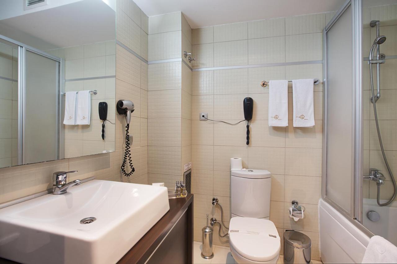 Gallery Residence