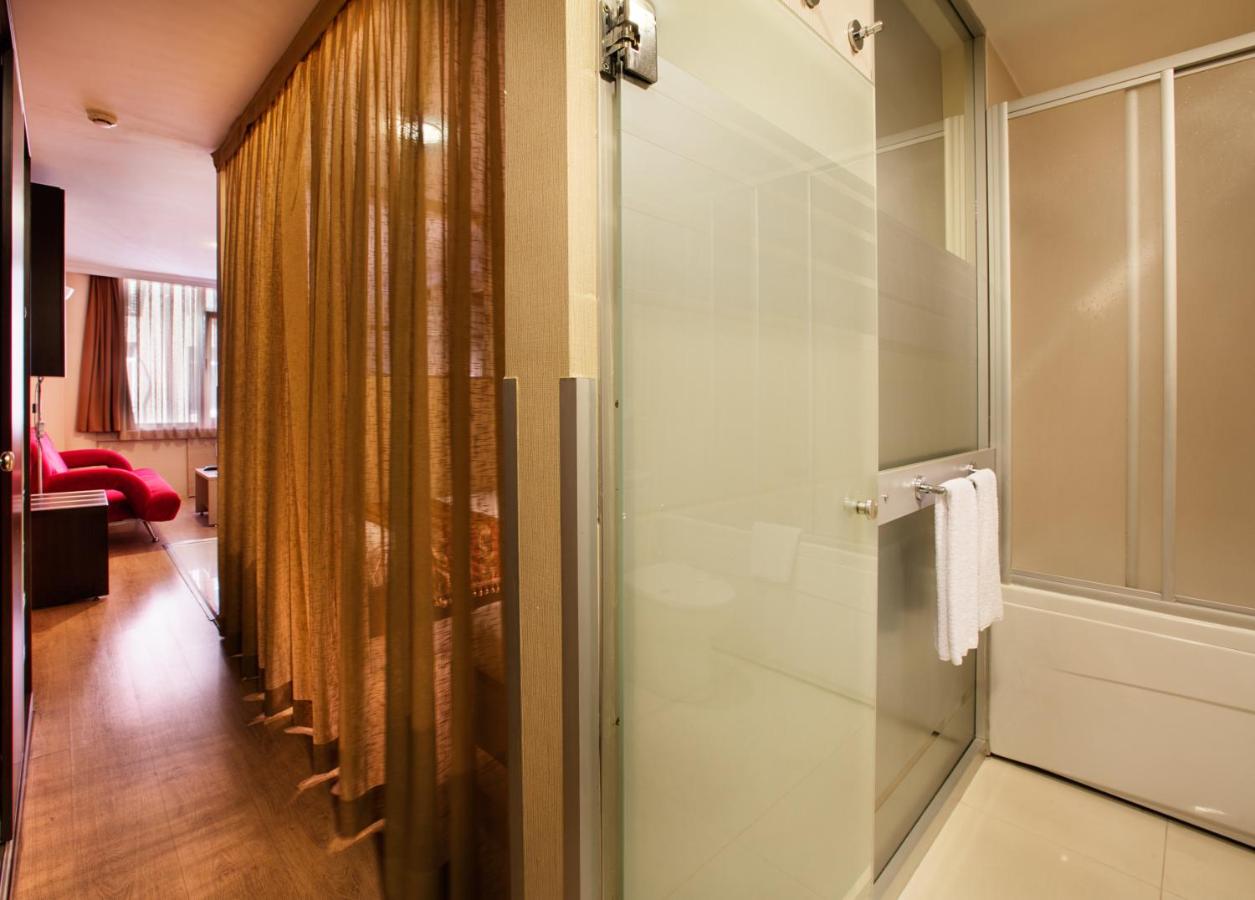 Gallery Residence