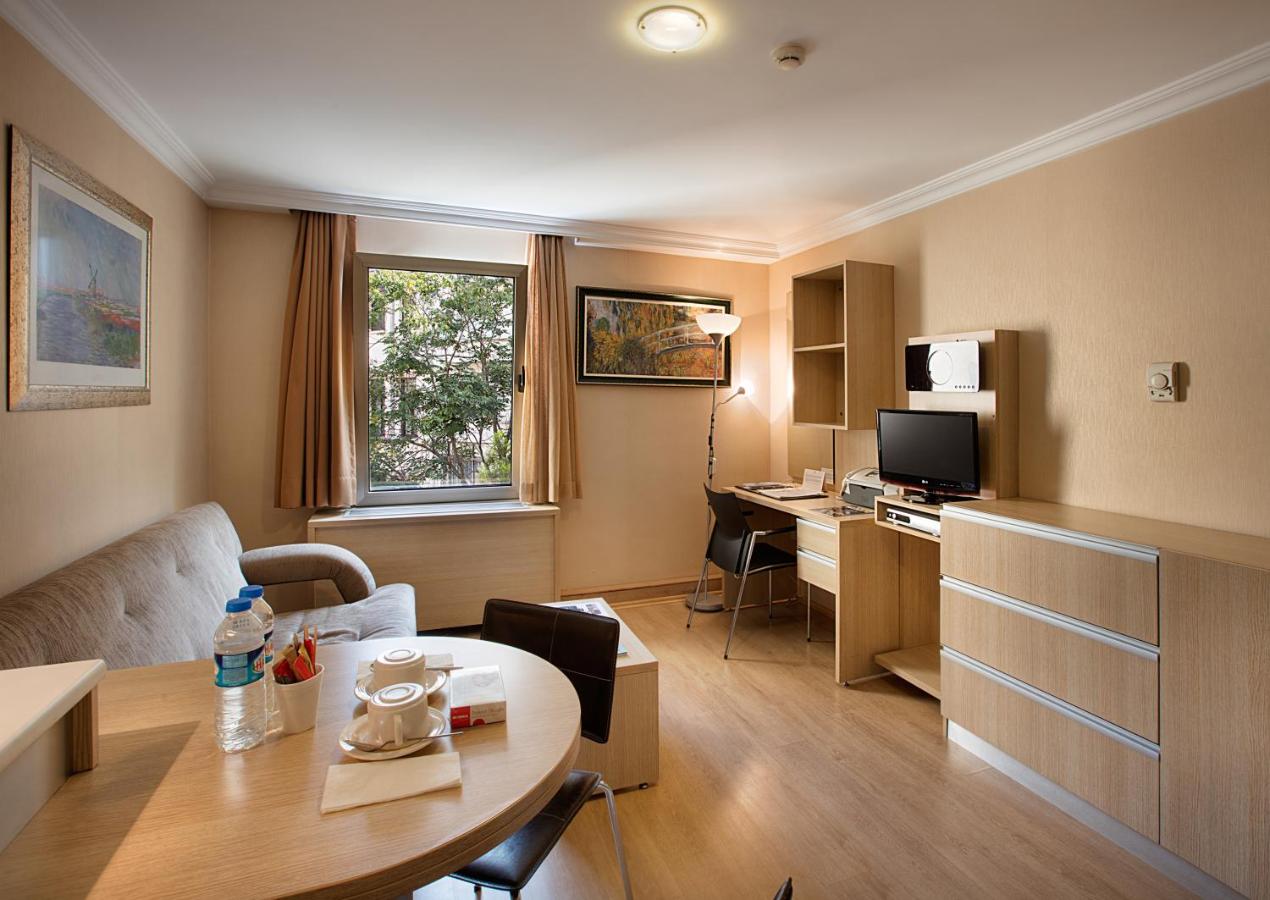 Gallery Residence