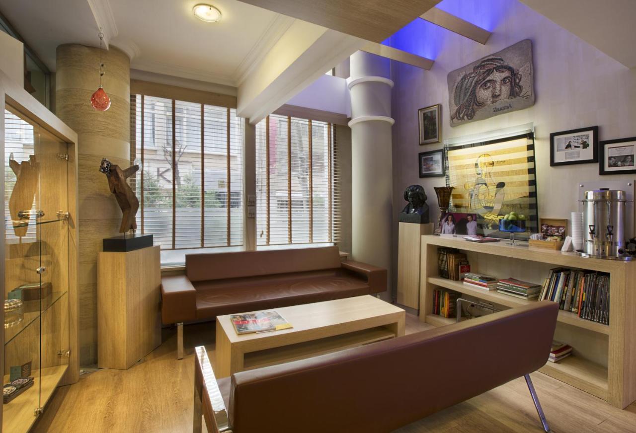 Gallery Residence