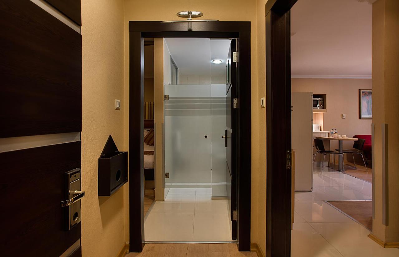 Gallery Residence