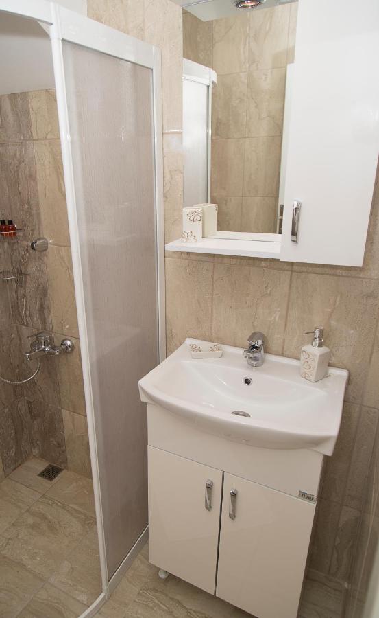 Galley Hotel