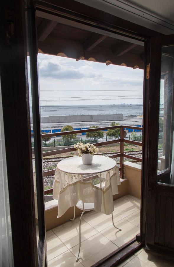 Galley Hotel